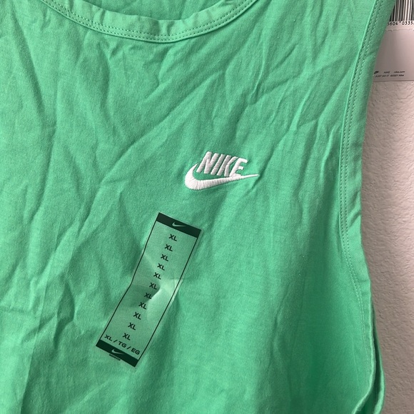 Mens Green Nike Tank - XL - Picture 2 of 6